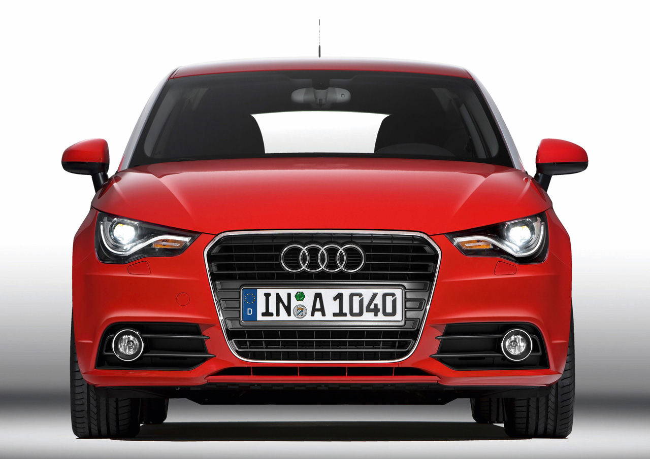 2011-Audi-A1 ауди а1 с1